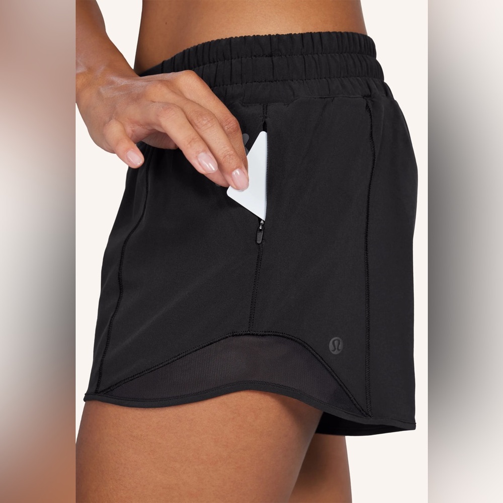 Lululemon Curvy Fit Hotty Hot Shorts High-Rise Long in Black, size 14 - Picture 3 of 16